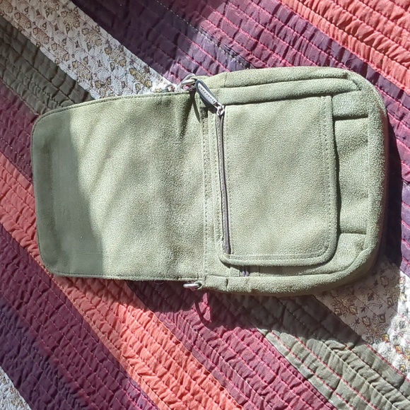 TRAVELON* faux suede sage green crossbody/belt bag w/adj. straps, pouches - Picture 4 of 16